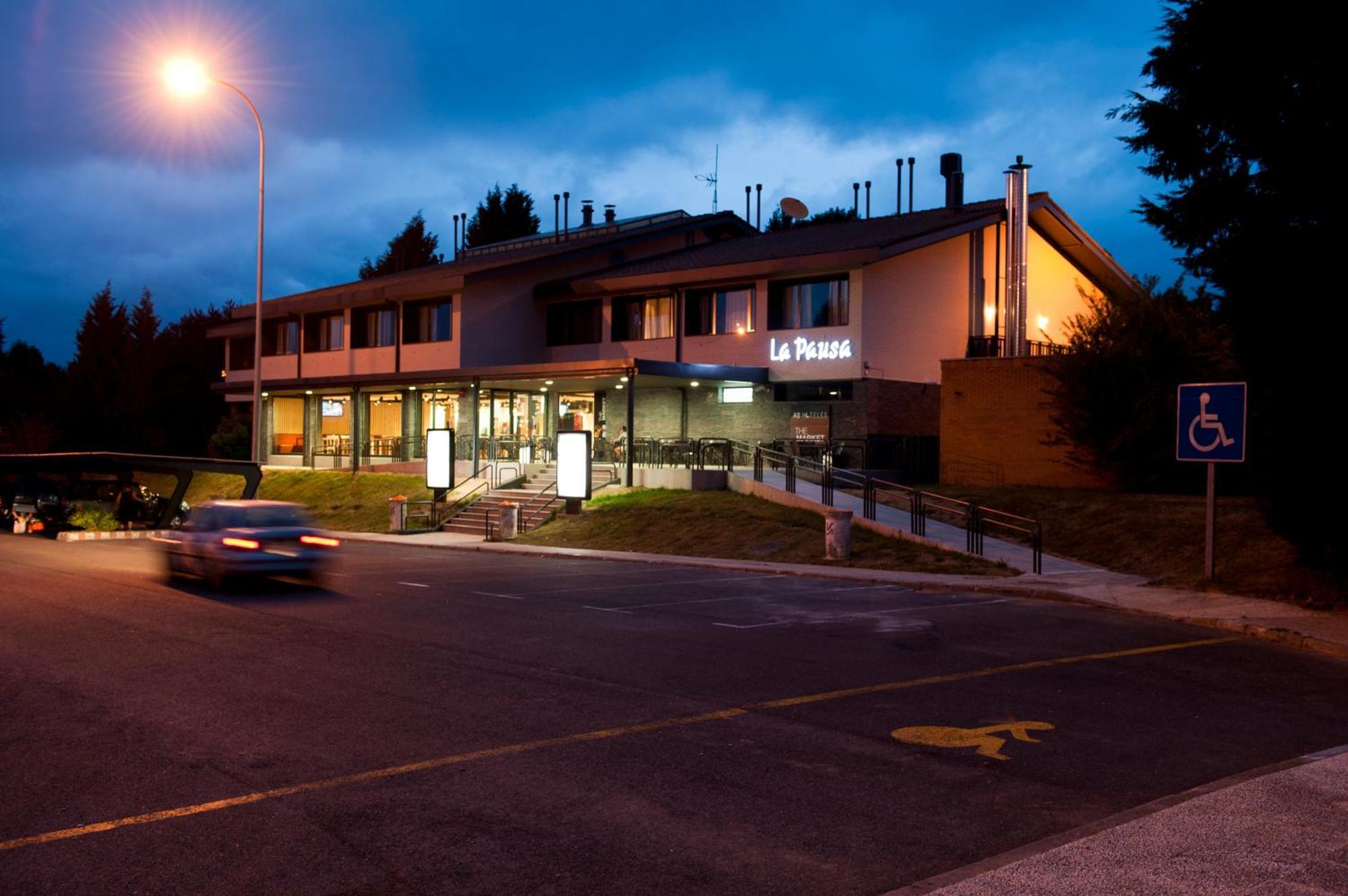 As Hoteles Altube Zuia Buitenkant foto