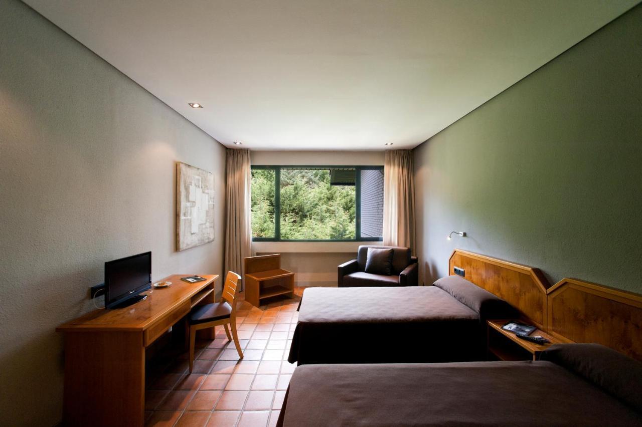As Hoteles Altube Zuia Buitenkant foto