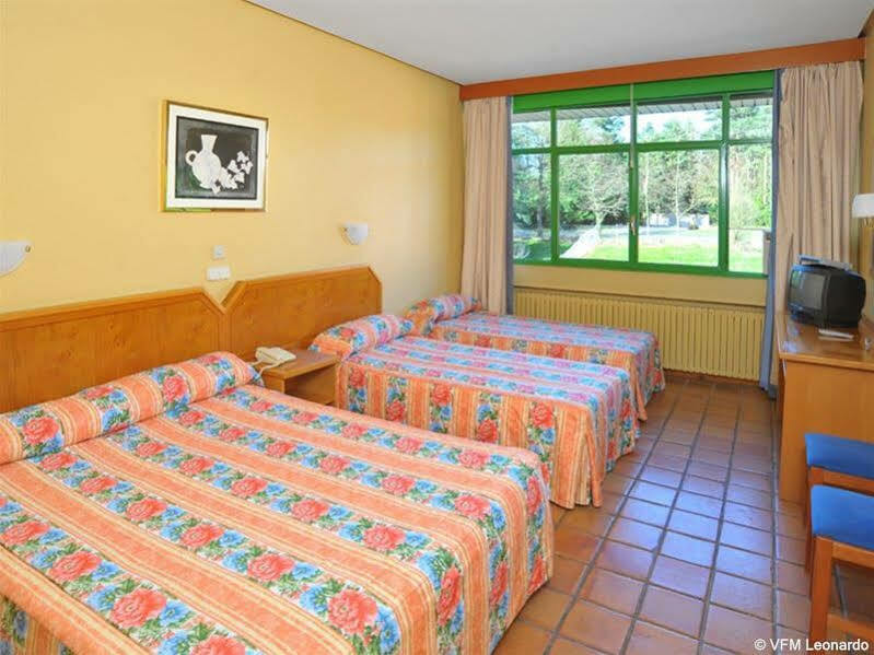 As Hoteles Altube Zuia Buitenkant foto